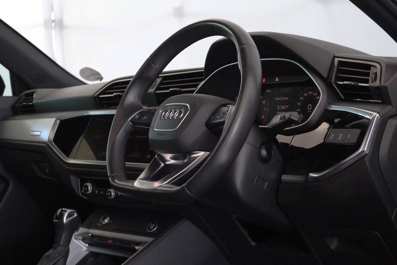 Audi Q3 - Audi Centre Hatfield - Image 20