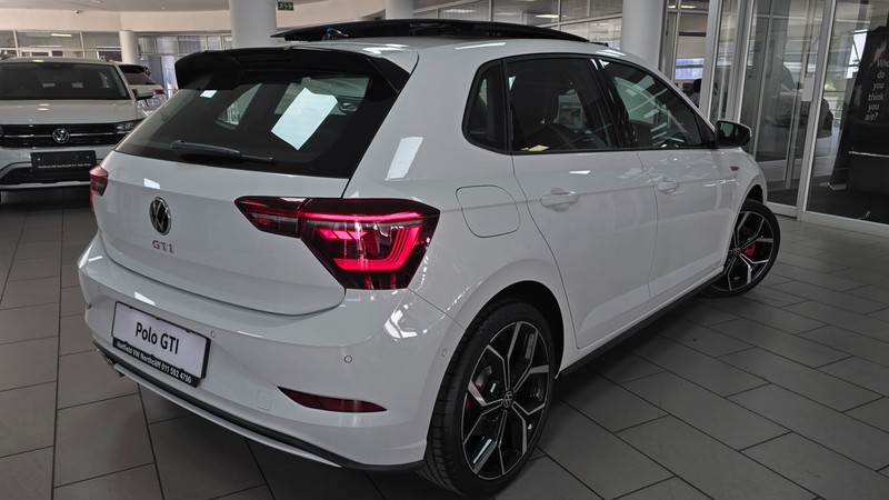 Volkswagen Polo - Hatfield VW Northcliff - Image 6