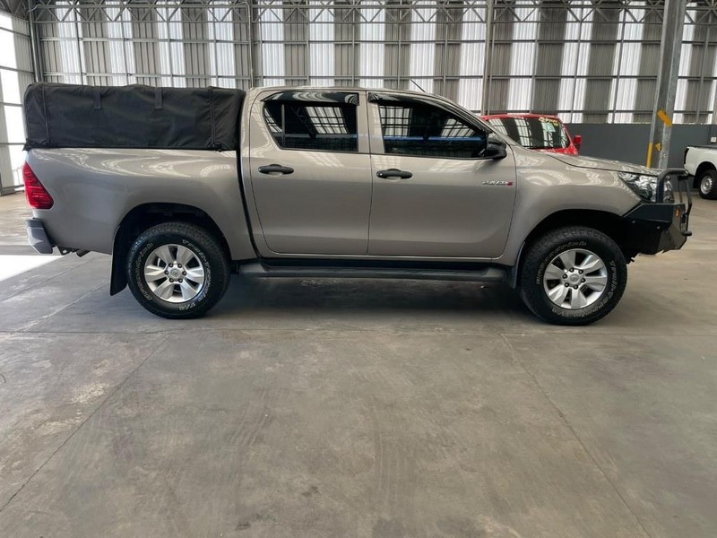 Toyota Hilux - Mit Mak Motors - Image 4