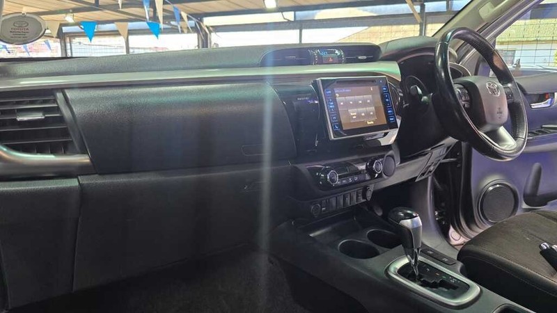 Toyota Hilux - G.I.G Motors - Image 15