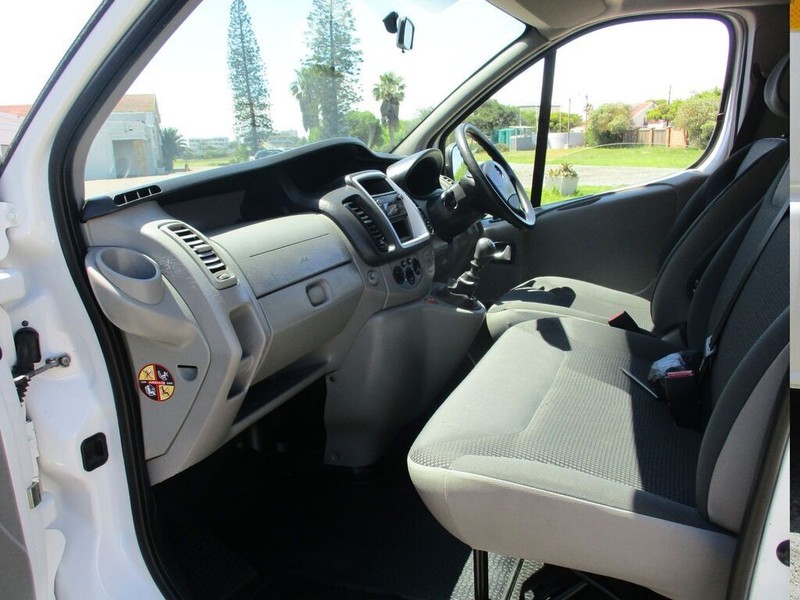 Opel Vivaro - Alpine Autohaus - Image 6