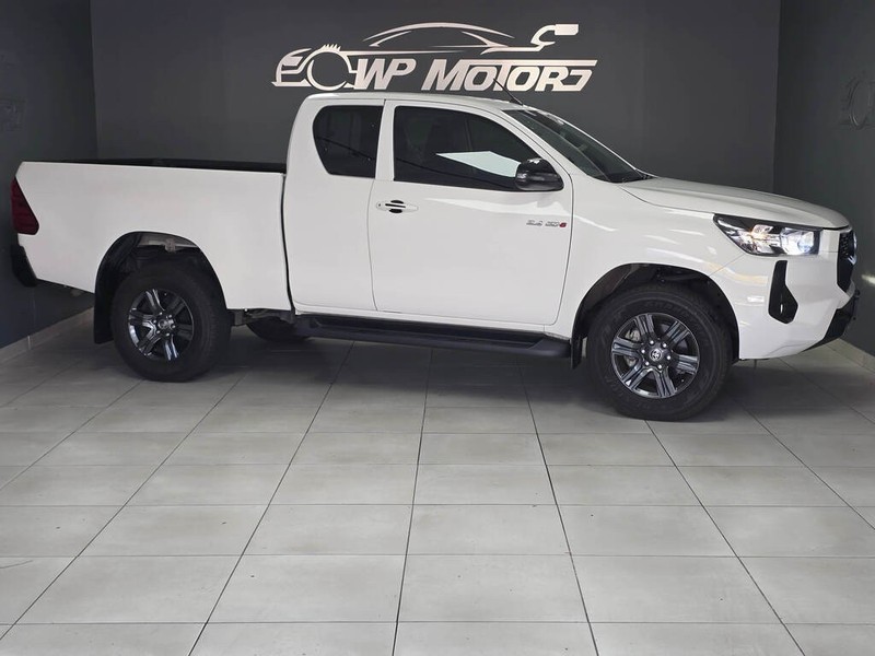 Toyota Hilux - WP Motors - Image 4