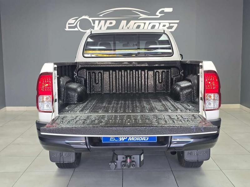 Toyota Hilux - WP Motors - Image 13