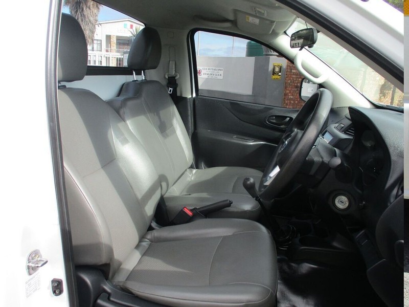 Nissan Navara - Alpine Autohaus - Image 13