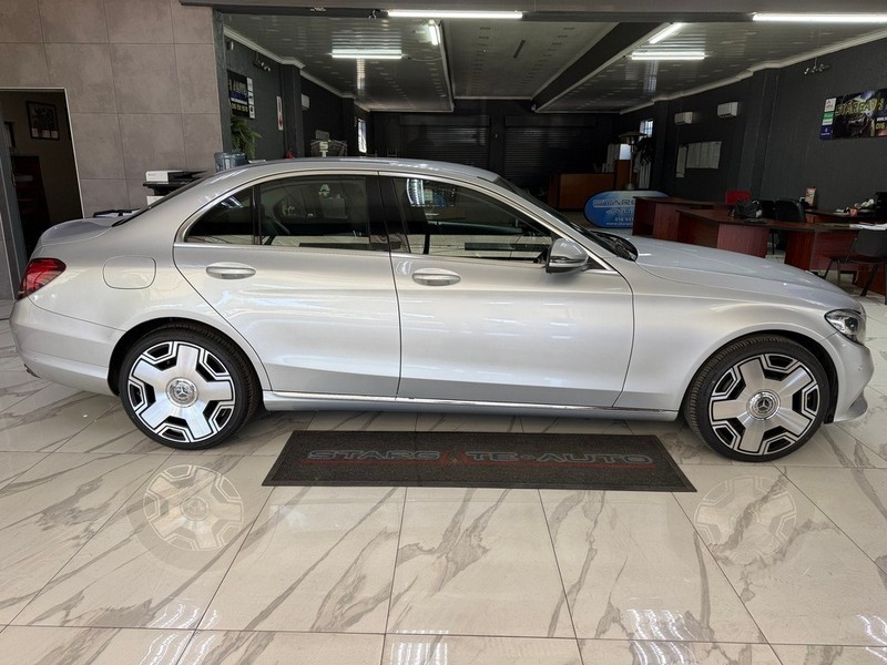 Mercedes-Benz C-class - Stargate Auto - Image 5