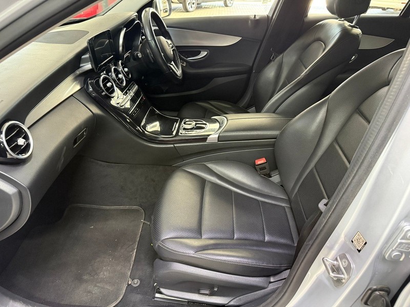 Mercedes-Benz C-class - Stargate Auto - Image 10