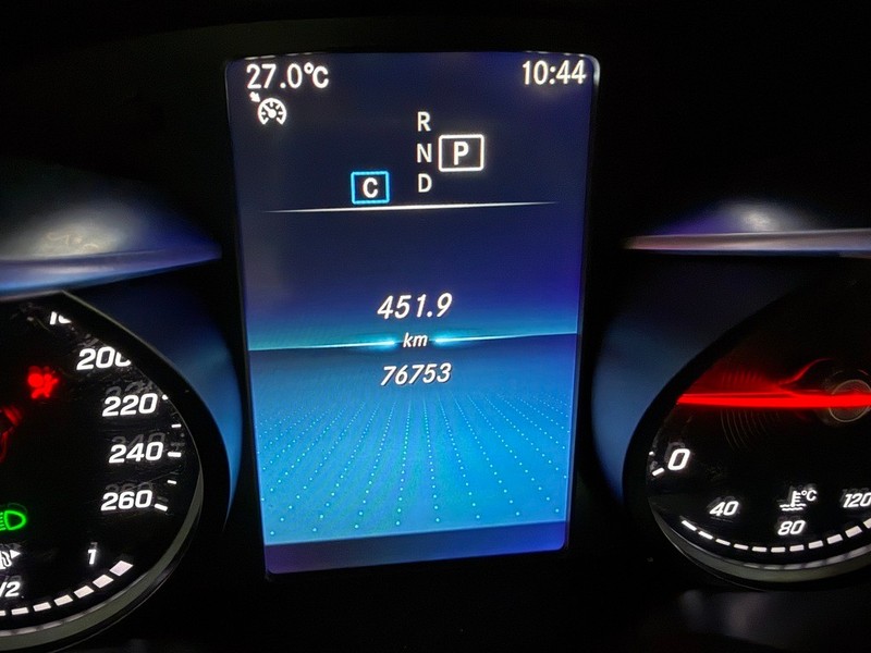 Mercedes-Benz C-class - Stargate Auto - Image 13