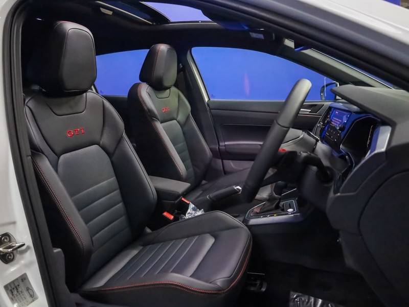 Volkswagen Polo - Hatfield VW Bryanston - Image 11