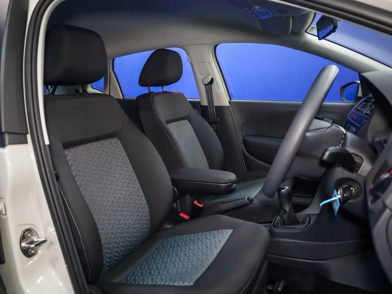 Volkswagen Polo Vivo - Hatfield VW Bryanston - Image 11