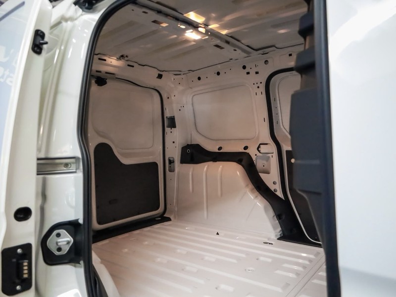 Volkswagen Caddy - Hatfield VW Bryanston - Image 13