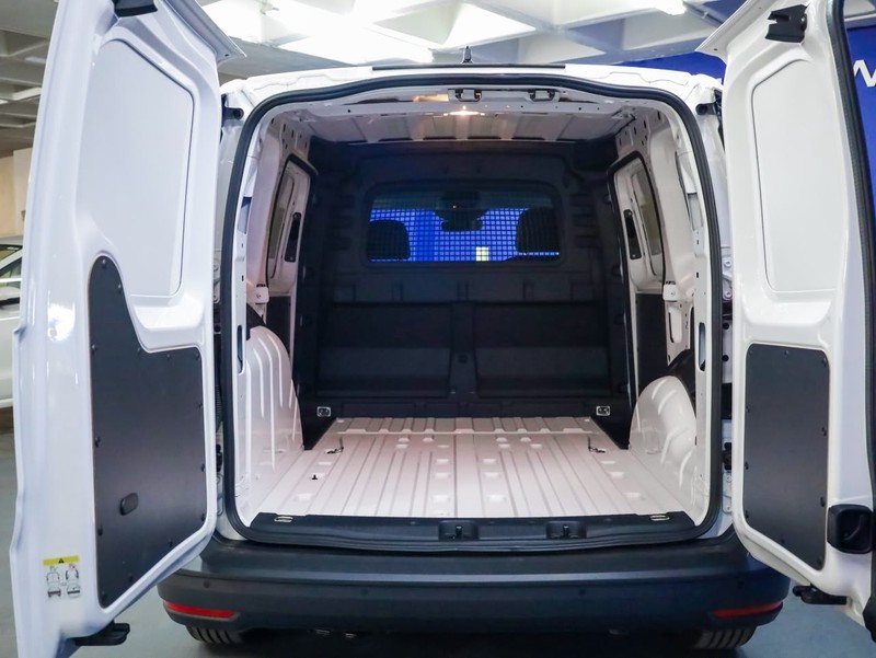 Volkswagen Caddy - Hatfield VW Bryanston - Image 19