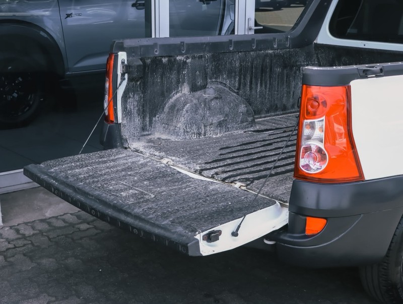 Nissan NP200 - Isuzu Richards Bay - Image 14