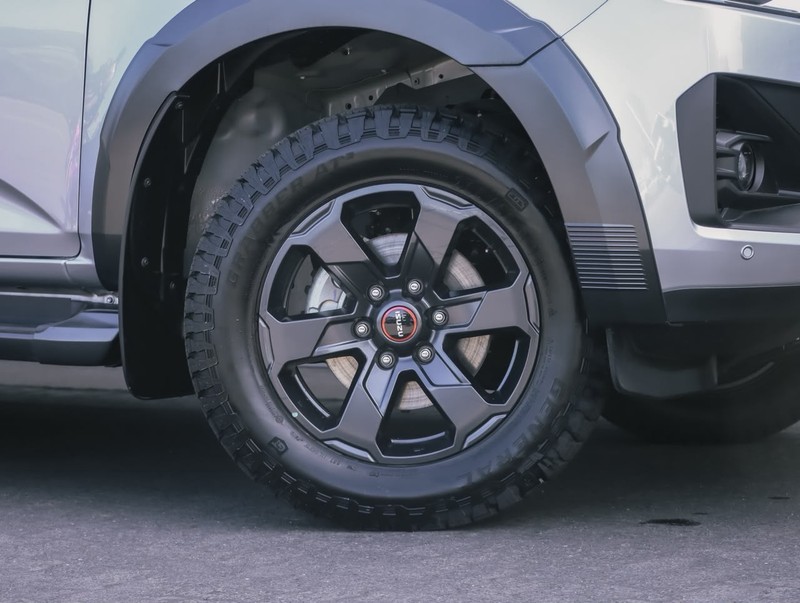 Isuzu D-Max - Isuzu Richards Bay - Image 2