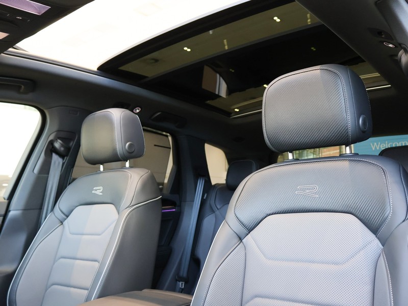 Volkswagen Touareg - Hatfield VW Pretoria - Image 11