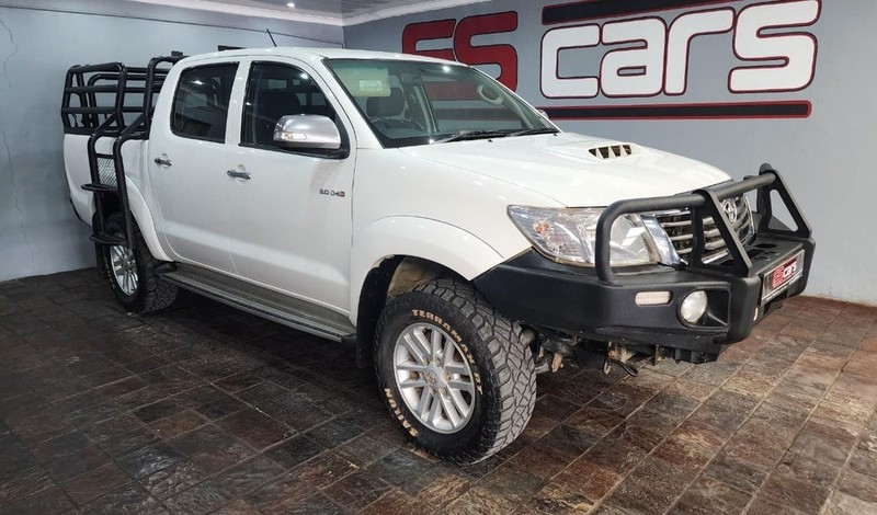 Toyota Hilux - FS Cars - Image 1