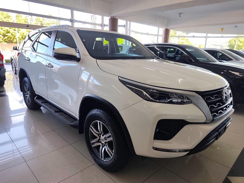Toyota Fortuner - Bruma Nissan - Image 8