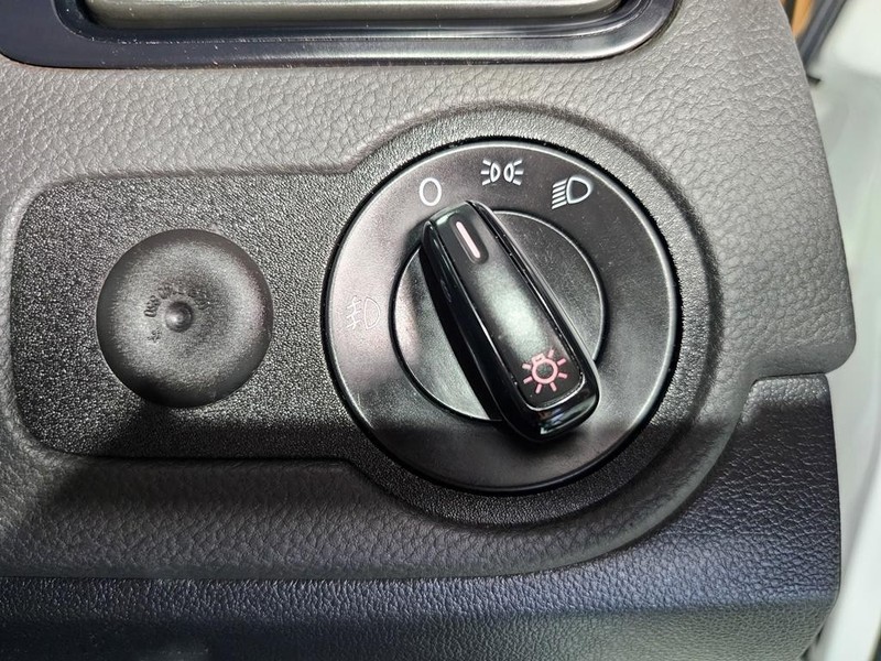 Volkswagen Polo Vivo - Mit Mak Motors - Image 17