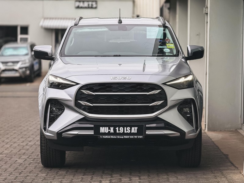 Isuzu MU-X - Isuzu Richards Bay - Image 16