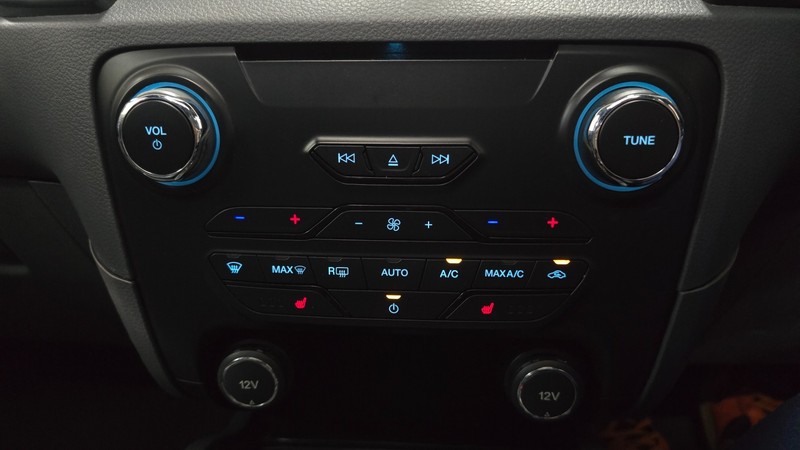 Ford Everest - Hatfield VW Northcliff - Image 20