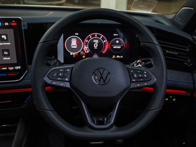 Volkswagen Tiguan - Hatfield VW Bryanston - Image 12