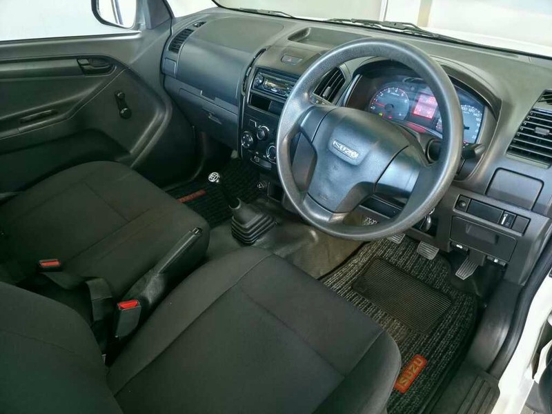 Isuzu D-Max - Auto Investments Rustenburg - Image 19