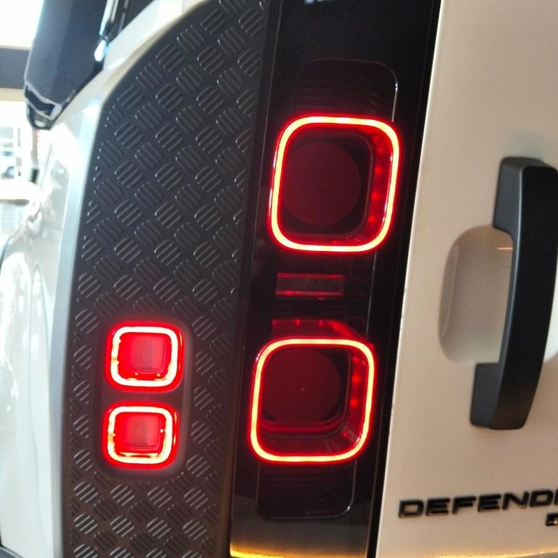 Land Rover Defender - Honda Vaal - Image 23
