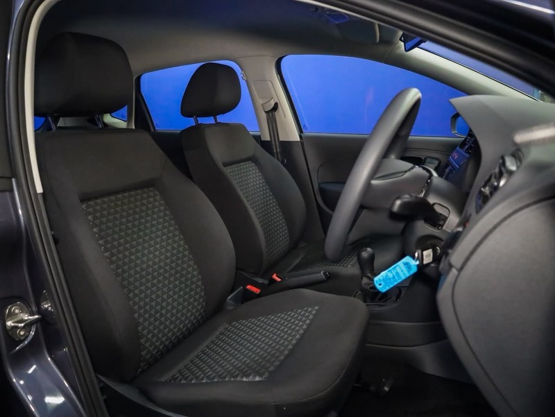 Volkswagen Polo Vivo - Hatfield VW Bryanston - Image 6