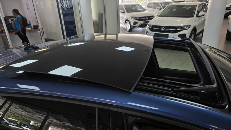 Volkswagen Golf - Hatfield VW Northcliff - Image 8