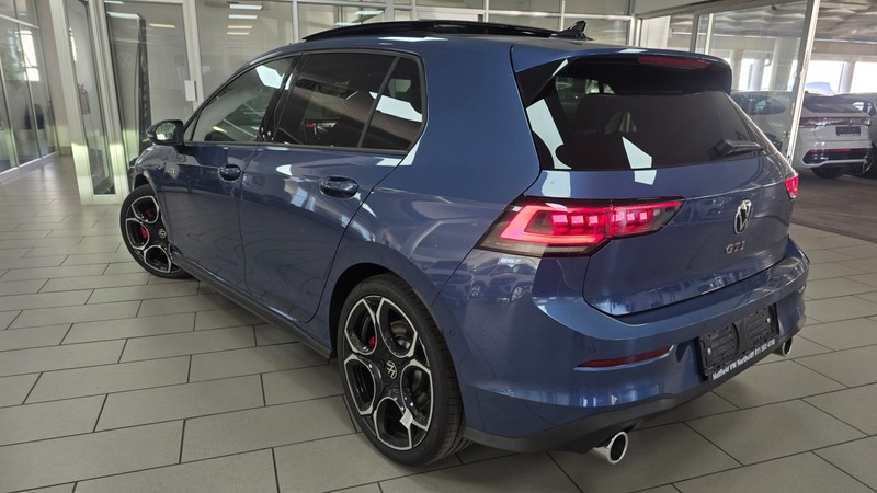 Volkswagen Golf - Hatfield VW Northcliff - Image 3