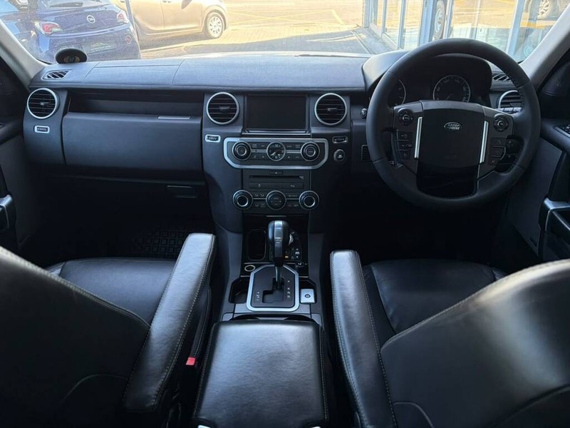 Land Rover Discovery - Authentique Autos - Image 10