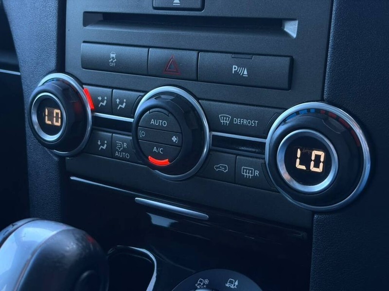 Land Rover Discovery - Authentique Autos - Image 15
