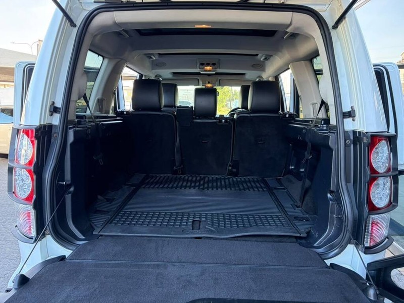 Land Rover Discovery - Authentique Autos - Image 5