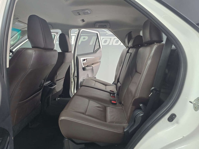 Toyota Fortuner - WP Motors - Image 17