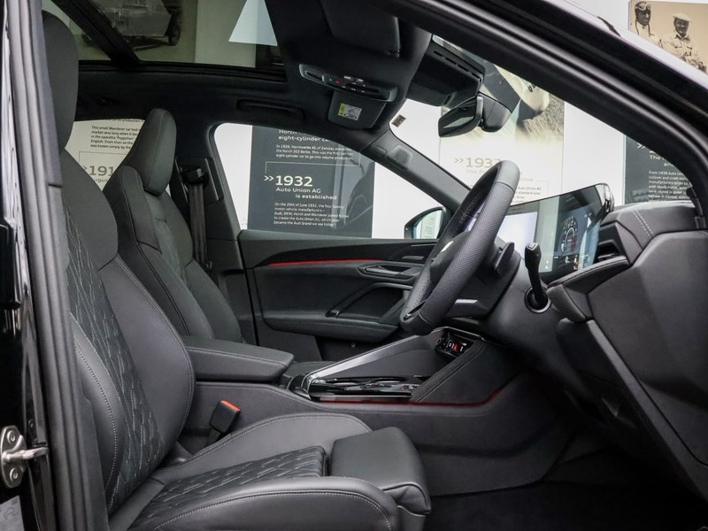 Audi SQ5 - Audi Centre Rivonia - Image 17