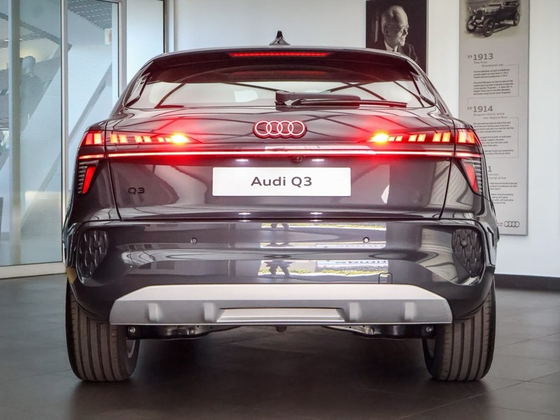 Audi Q3 - Audi Centre Rivonia - Image 13