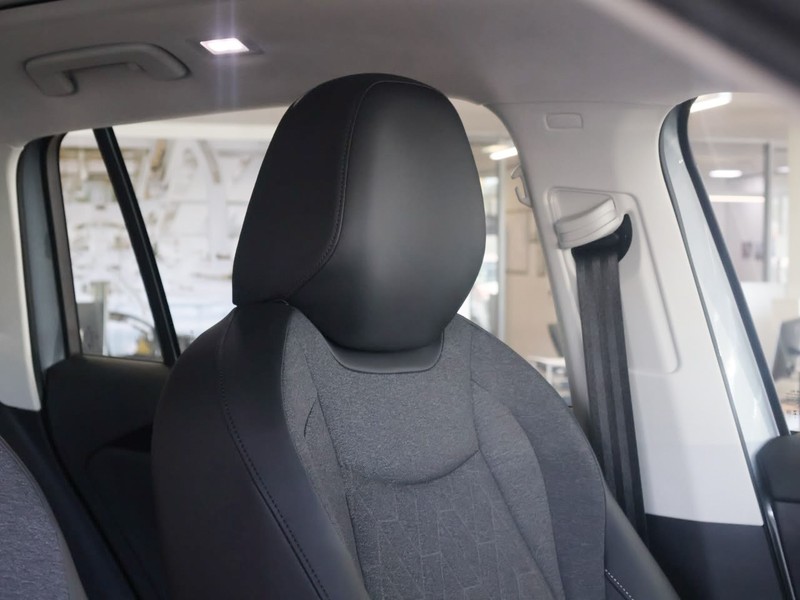 Volkswagen Tiguan - Hatfield VW Melrose Arch - Image 16