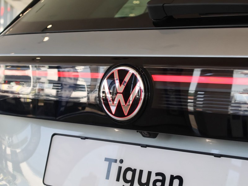 Volkswagen Tiguan - Hatfield VW Melrose Arch - Image 12