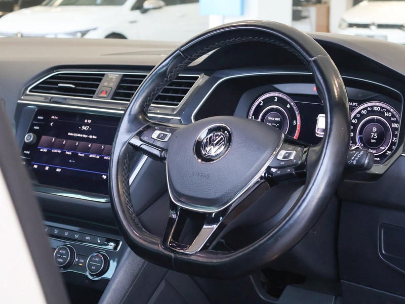 Volkswagen Tiguan - Hatfield VW Melrose Arch - Image 18