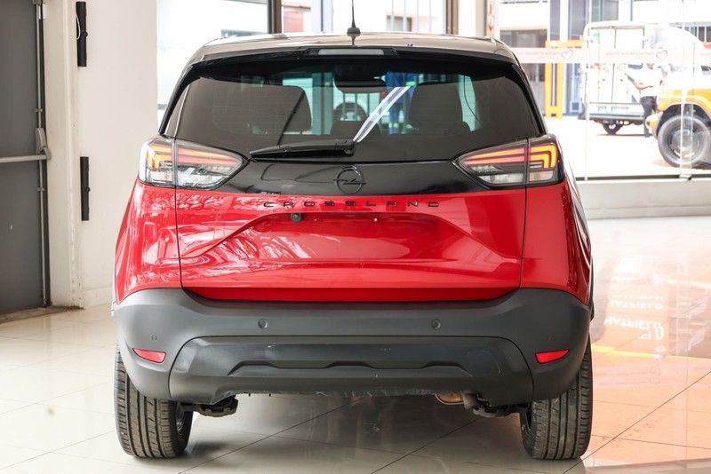 Opel Crossland - OMODA JAECOO Hatfield - Image 8