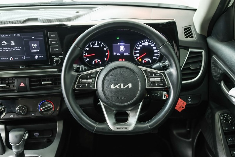 Kia Seltos - OMODA JAECOO Hatfield - Image 13