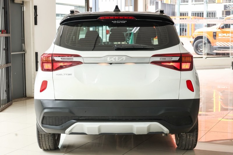 Kia Seltos - OMODA JAECOO Hatfield - Image 5