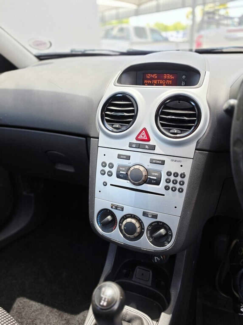 Opel Corsa - Motortoria - Image 16