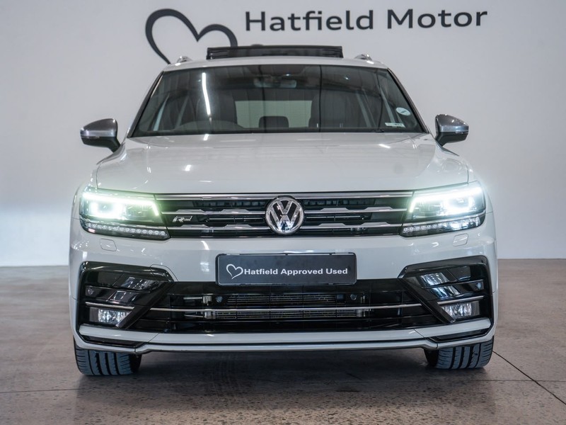 Volkswagen Tiguan Allspace - Chery Waterfall - Image 6