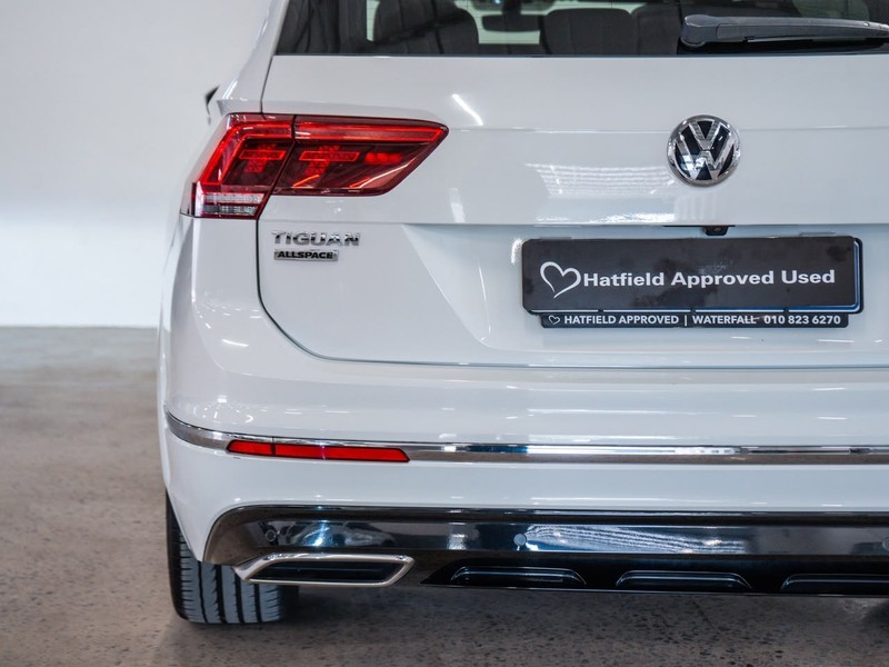 Volkswagen Tiguan Allspace - Chery Waterfall - Image 29