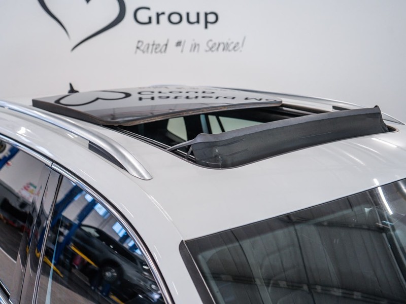 Volkswagen Tiguan Allspace - Chery Waterfall - Image 21
