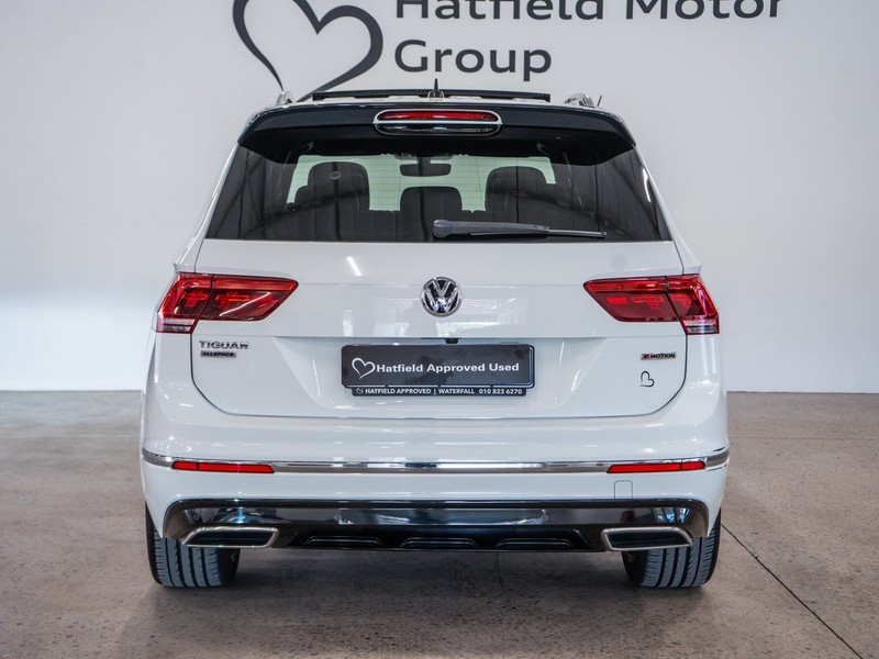 Volkswagen Tiguan Allspace - Chery Waterfall - Image 25