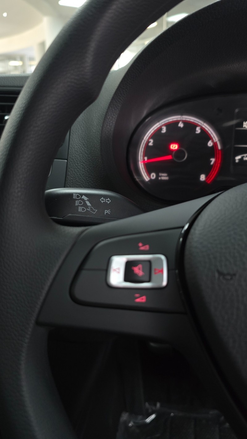 Volkswagen Polo Vivo - Hatfield VW Northcliff - Image 20