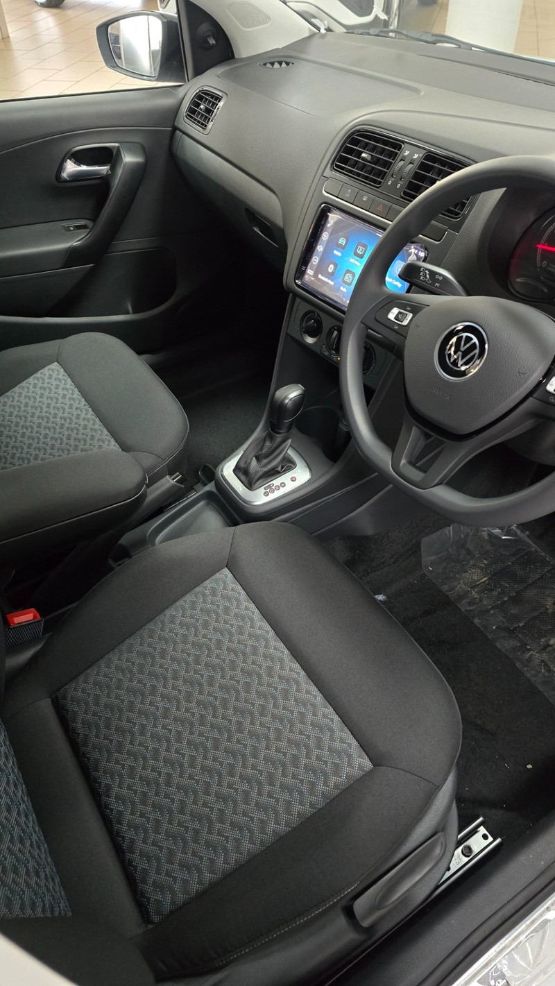 Volkswagen Polo Vivo - Hatfield VW Northcliff - Image 12