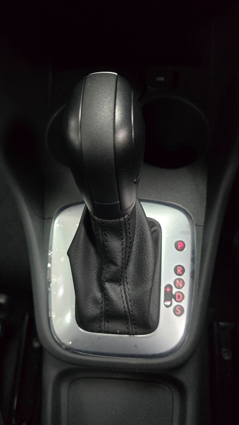 Volkswagen Polo Vivo - Hatfield VW Northcliff - Image 14