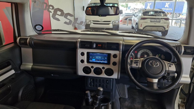 Toyota FJ Cruiser - Vaal Toyota Sasolburg - Image 17